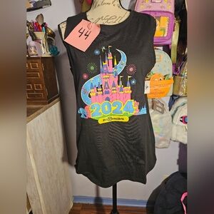 Disney Parks Sleeveless Black Tee 2024 NWT Size Large Castle